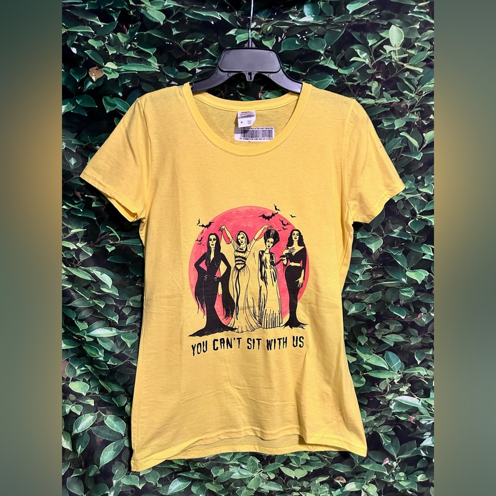Fun Mean Girls Themed Halloween Graphic T Shirt Yellow Women’s M New